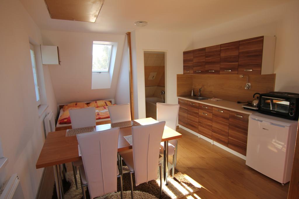 Apartment Ostružná Pokój zdjęcie
